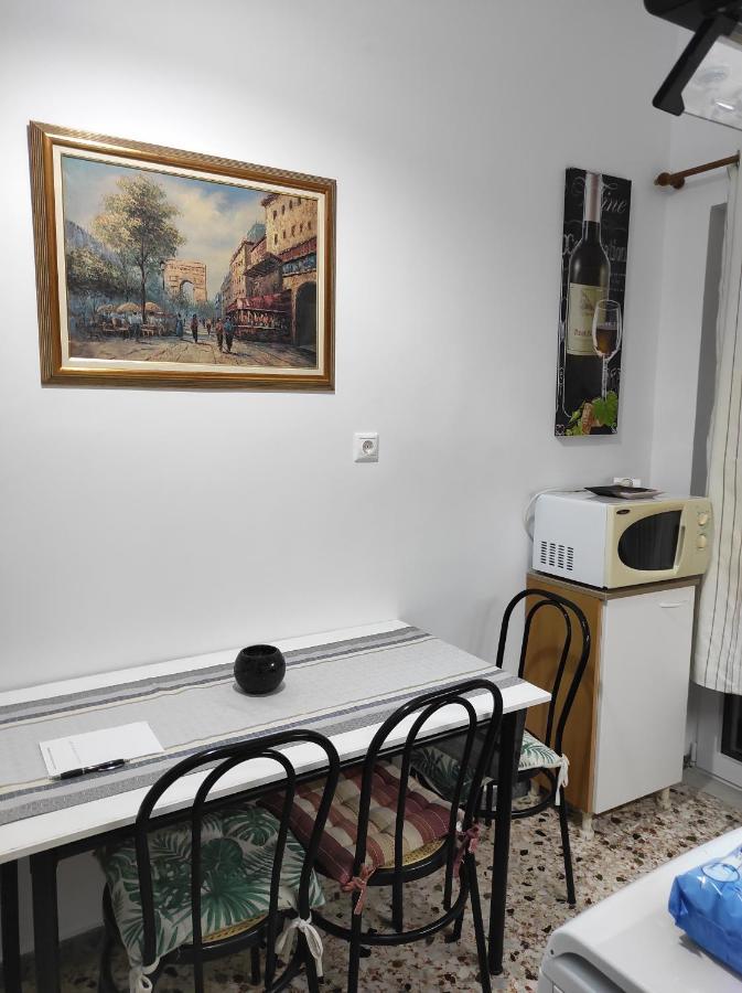 Krokos House Aliveri Buitenkant foto